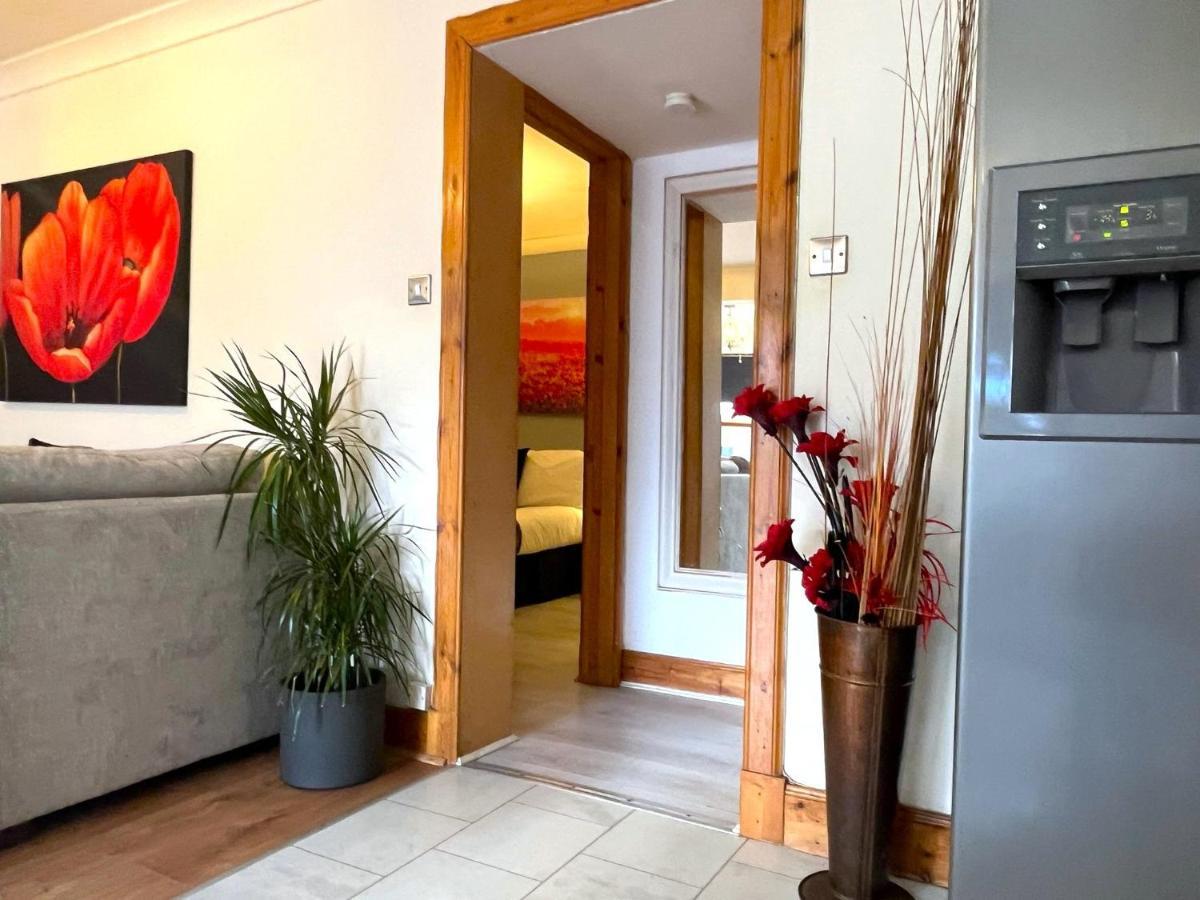Elegant 2 Bedroom Chalet Edinburgh Exteriér fotografie