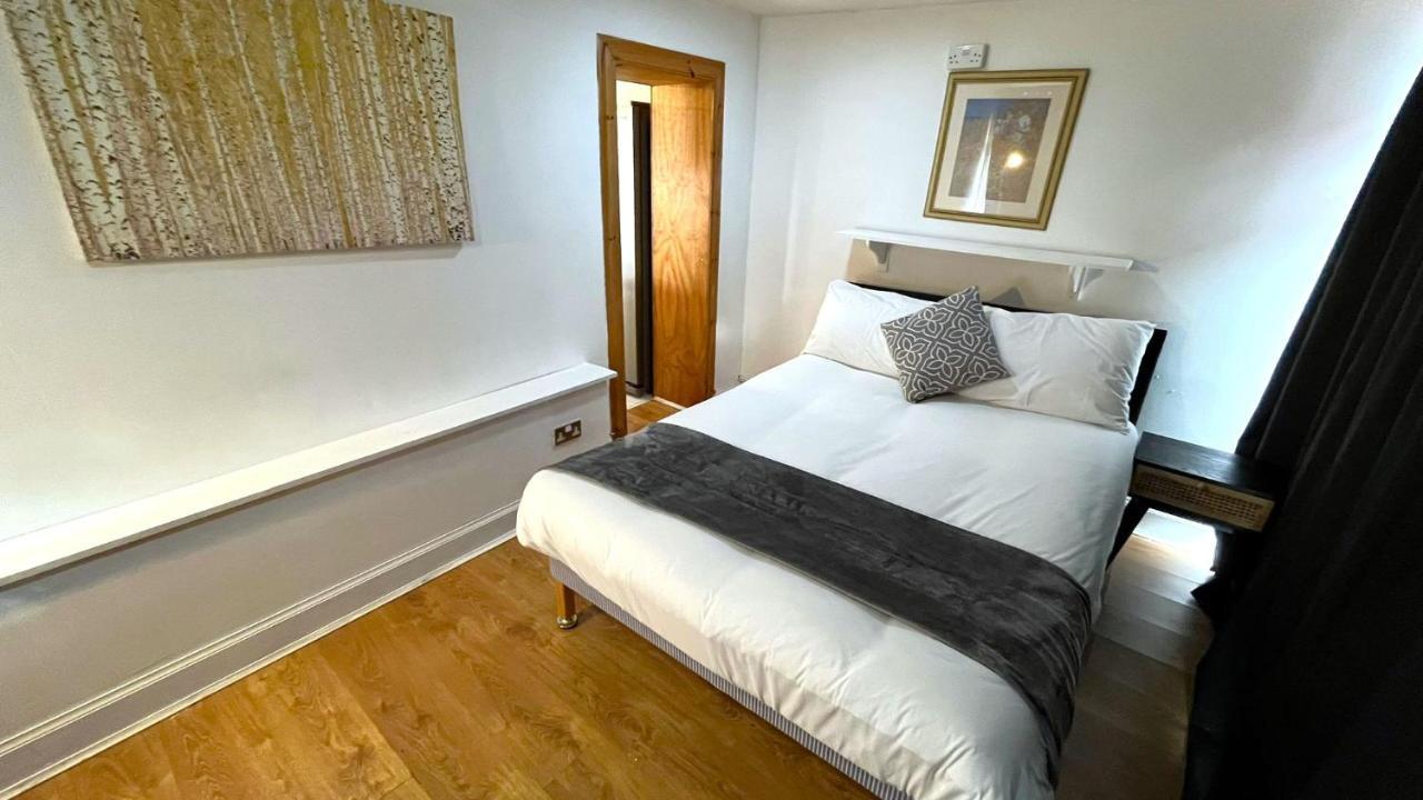 Elegant 2 Bedroom Chalet Edinburgh Exteriér fotografie